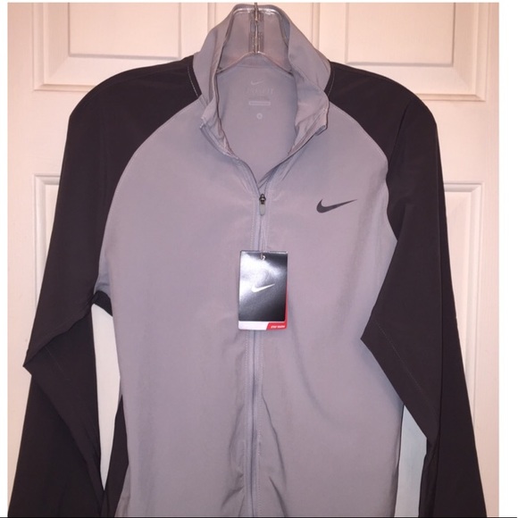 Nike Dri Fit Workout Jacket - Picture 2 of 7